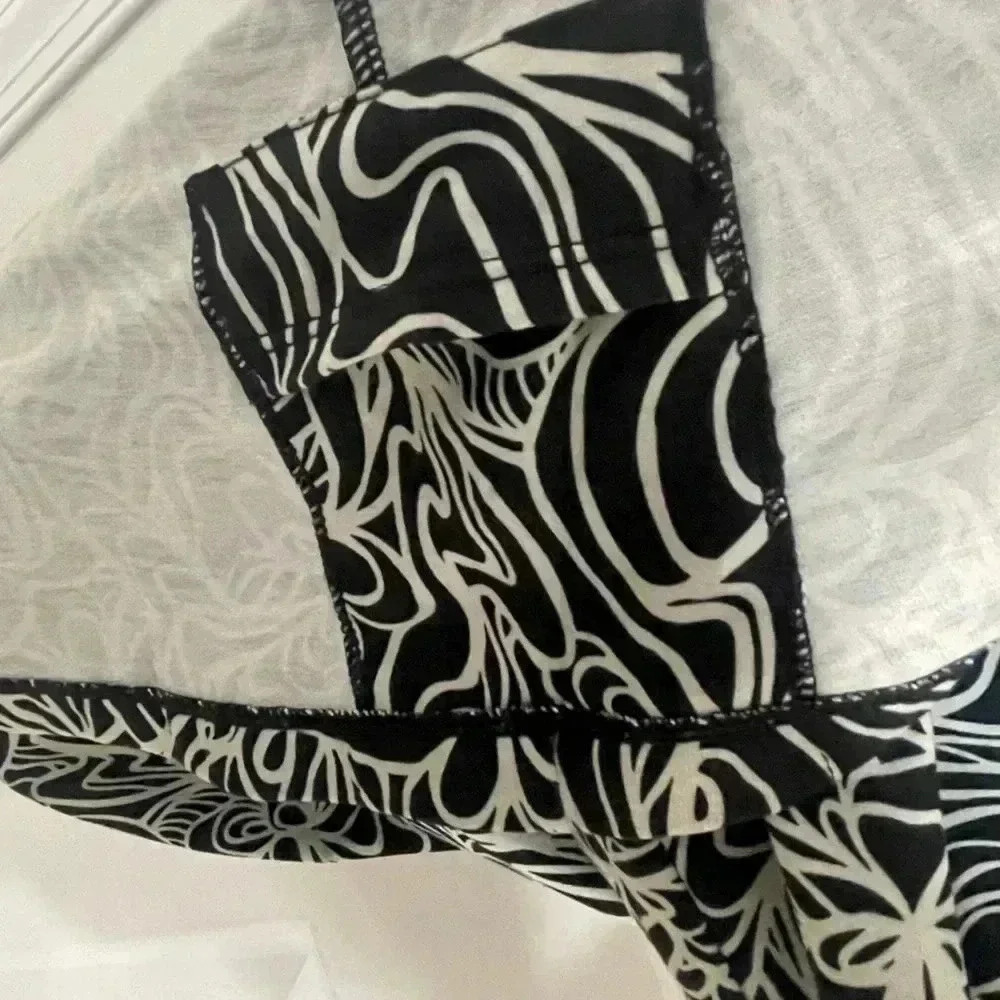 Womens prAna Black White Squiggly Design Skirted Dress Large - Picture 8 of 8